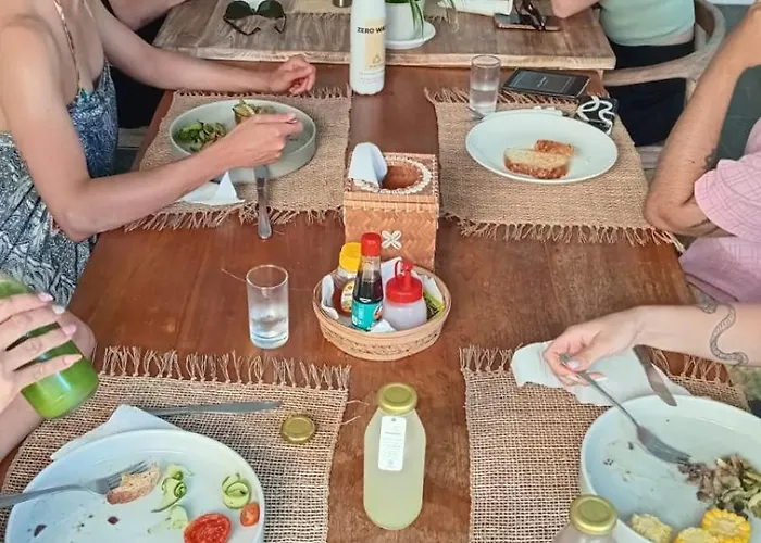 Tattva Uluwatu, Surf & Yoga Retreat Séjour chez l'habitant *