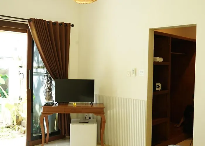 Tattva Uluwatu, Surf & Yoga Retreat